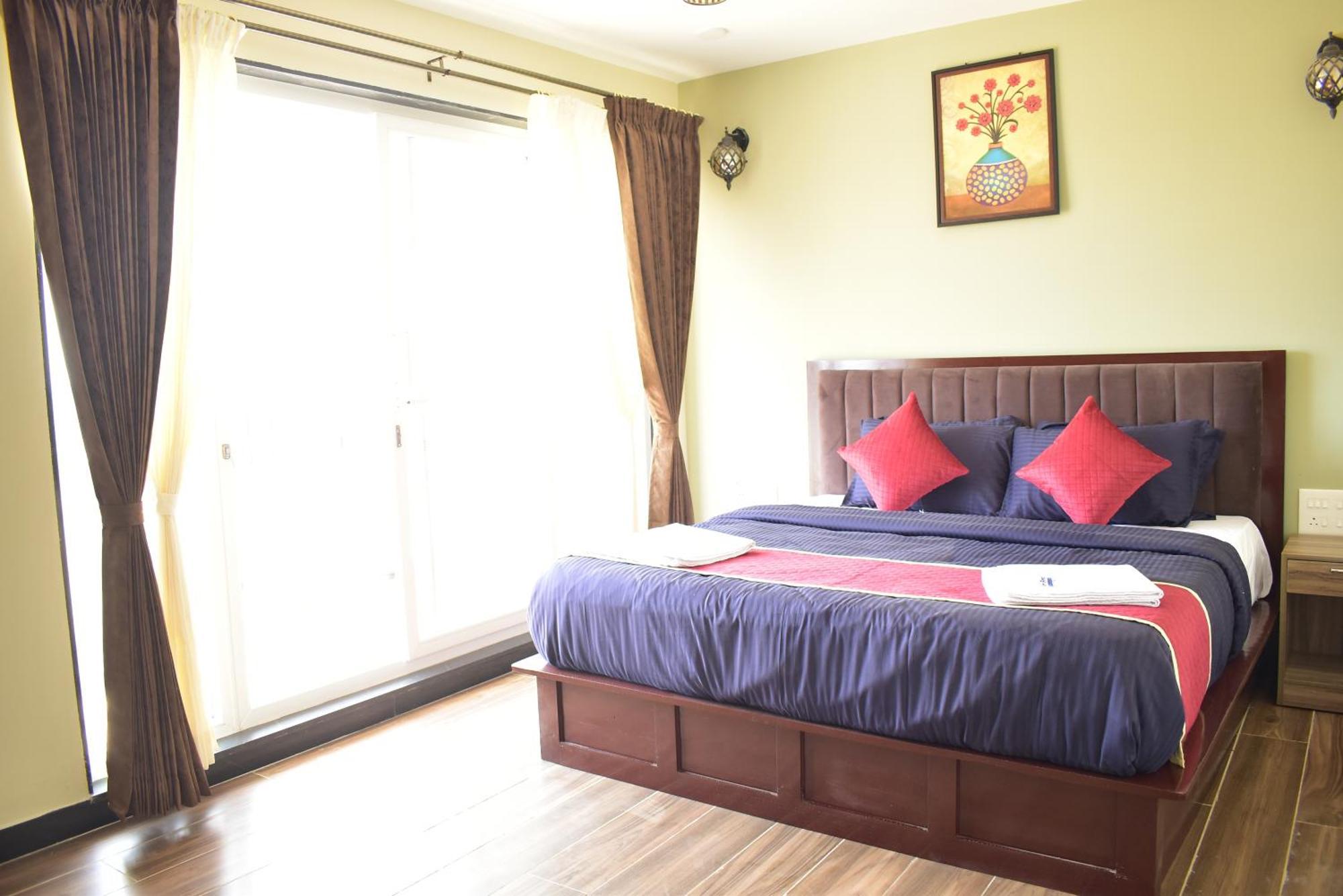 Everfresh High View Apartment *