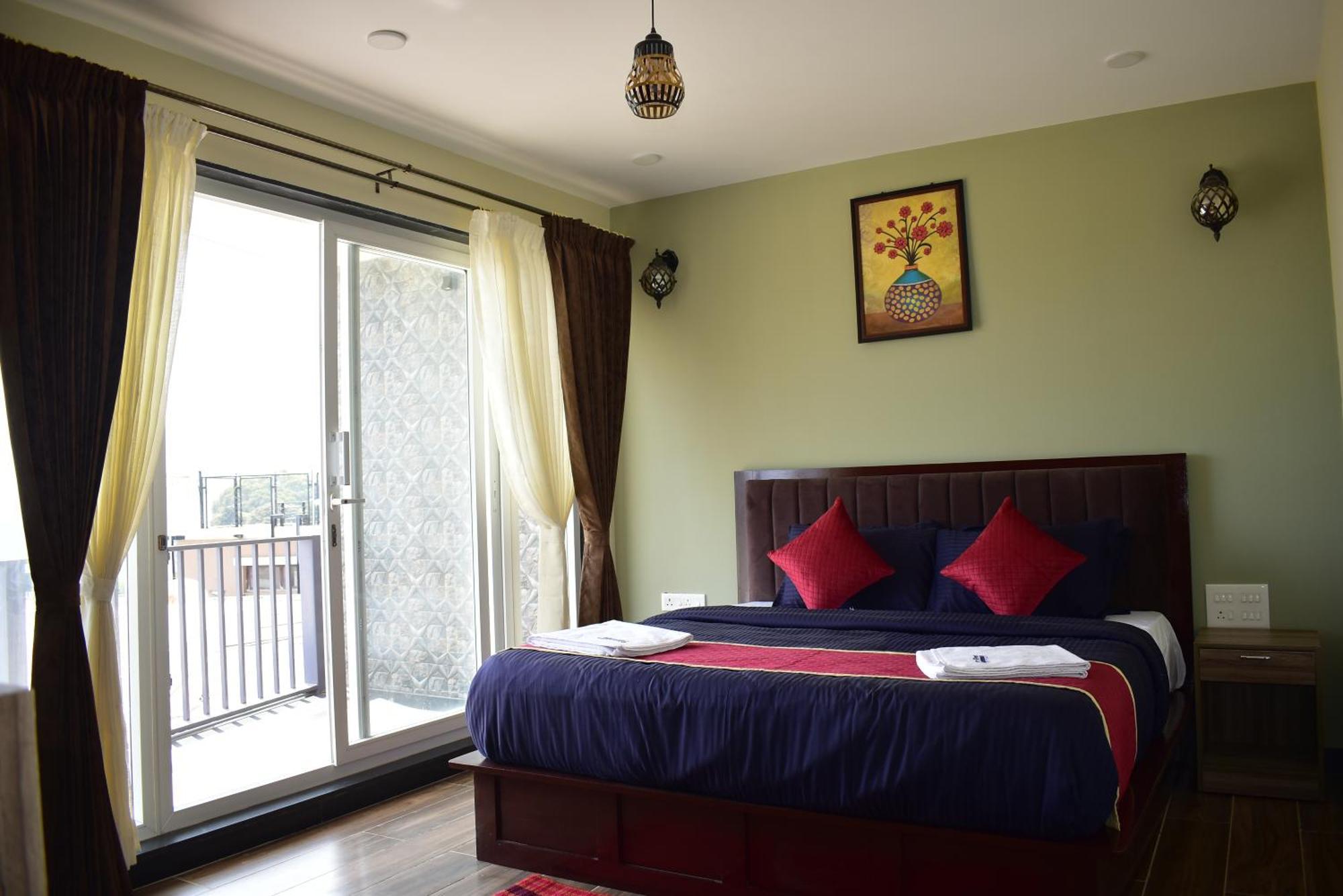 Everfresh High View Apartment *