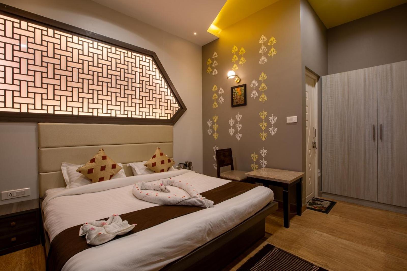 Paradise Point Bed & Breakfast Ooty