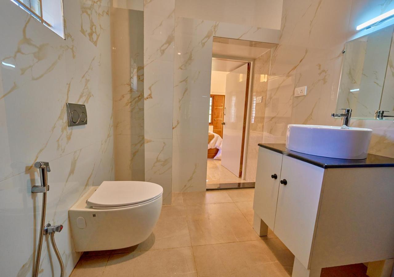 By Voye Homes