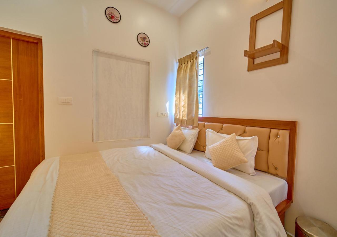 By Voye Homes Homestay *
