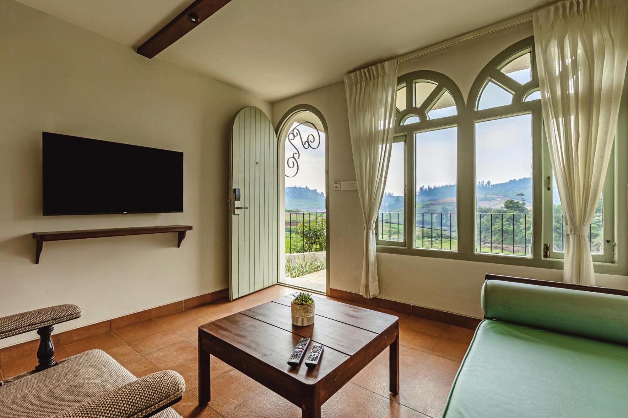 Resort Mango Hill Shola 4*