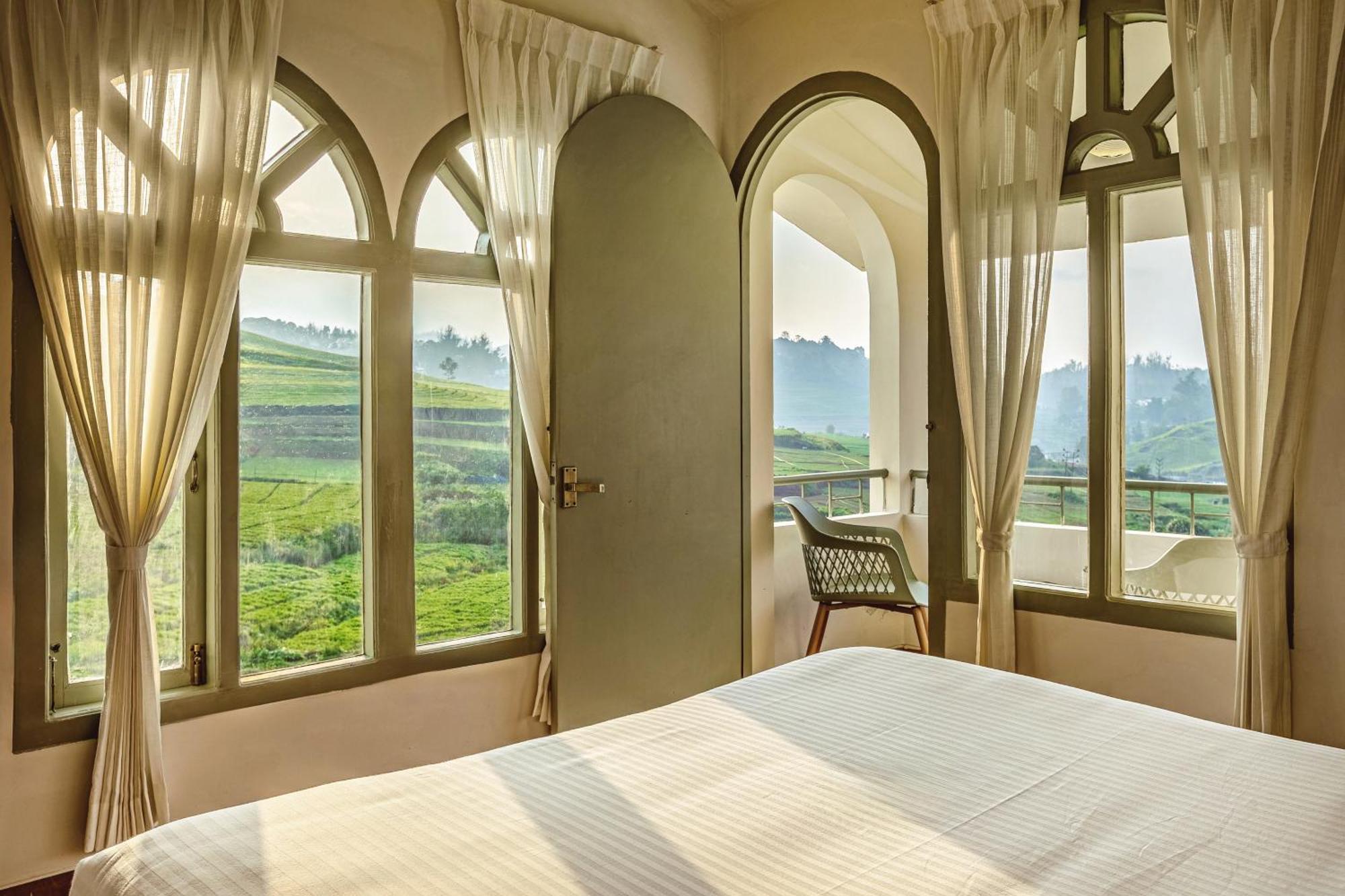 Mango Hill Shola 4*
