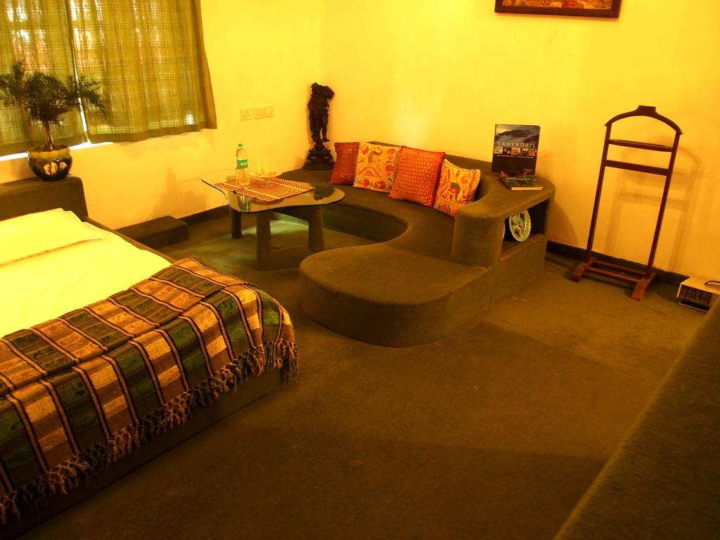 The Red House 3* Ooty