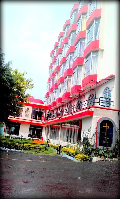 Hotel Riga Residency Ooty