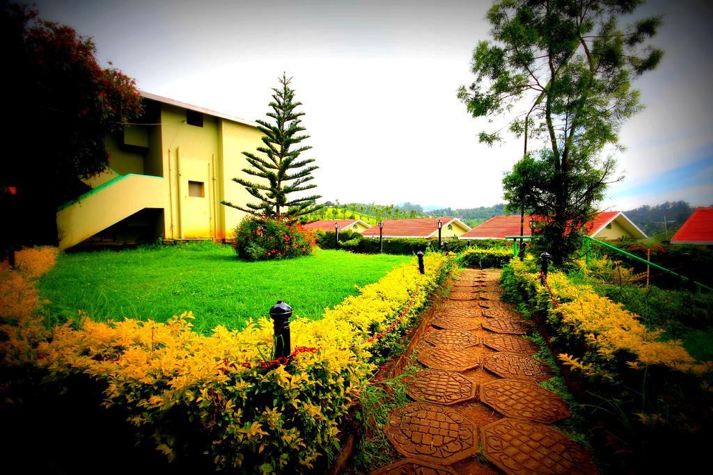 Resort La Flora Amberley Resort,