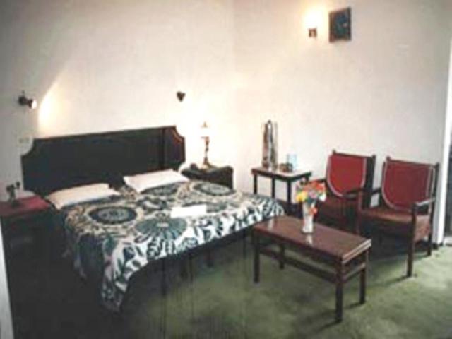 Hotel Preethi Palace Ooty