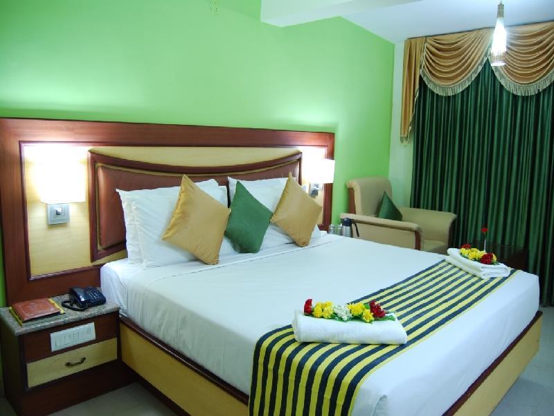 Ponmariresidency 3*