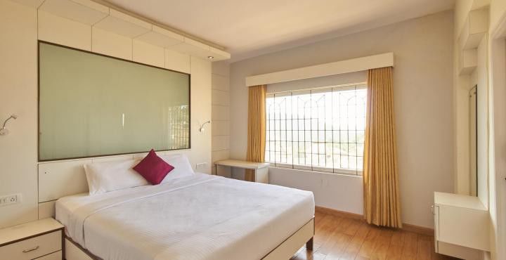 Emarald Aparthotel 3*