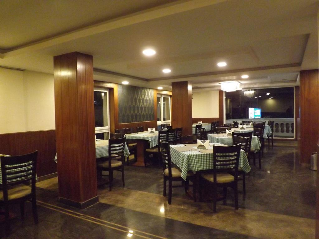 The Majestic Crown Hotel