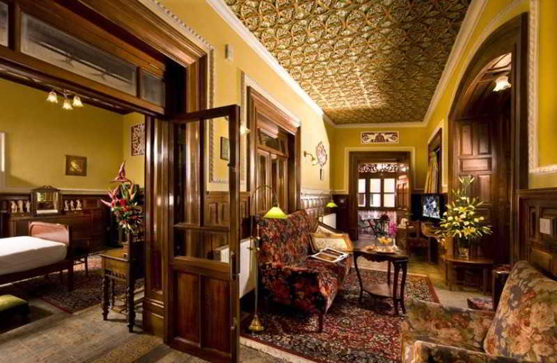 Welcomheritage Fernhills Royal Palace Hotel Ooty