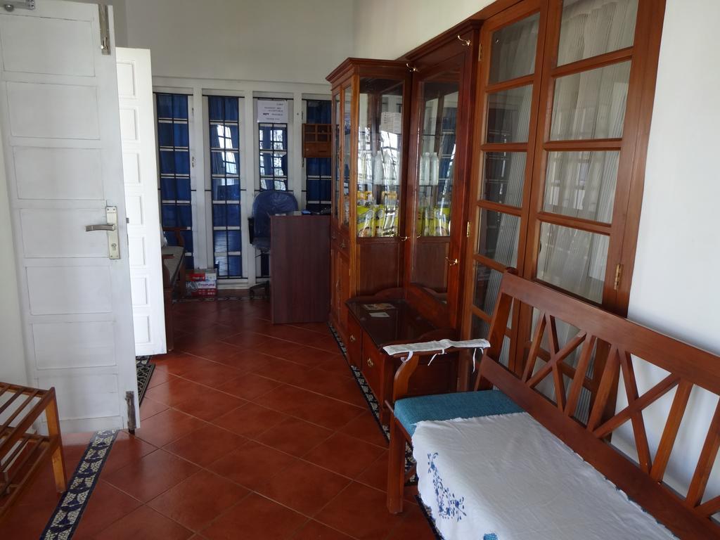 Irinjalakuda House