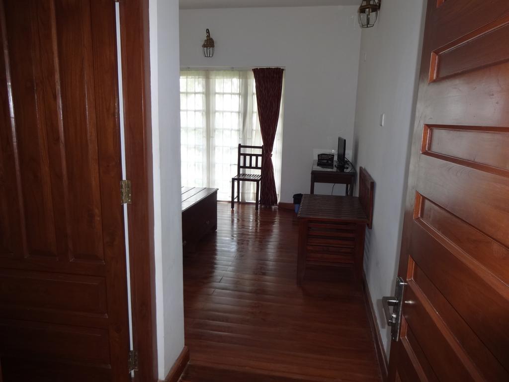 Irinjalakuda House Homestay