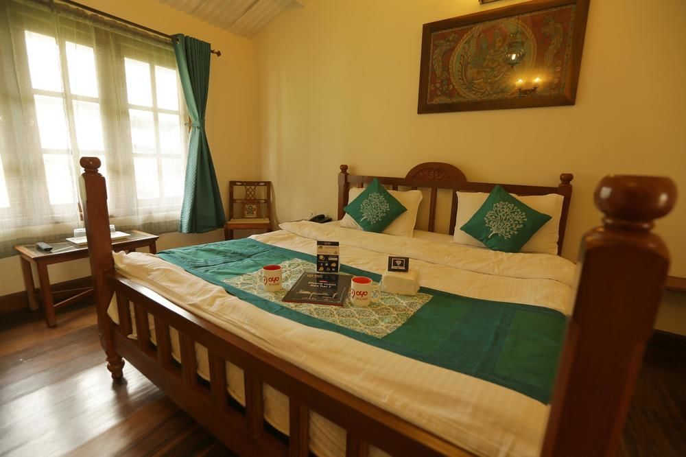 Oyo Premium Heritage Charing Cross 3*