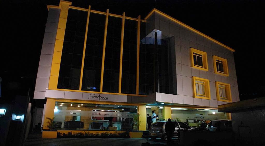 Hotel Meadows Residency Ooty