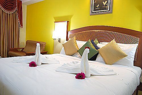 Hotel Ponmariresidency 3*