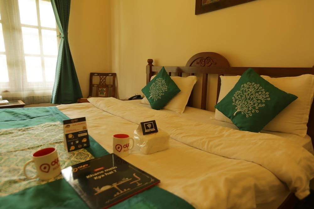 Oyo Premium Heritage Charing Cross Ooty