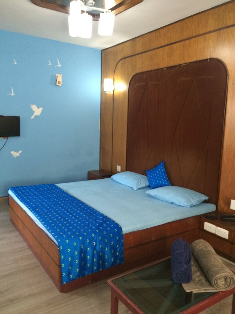 Hotel Vedanta Wake Up - Ooty, Town Center Ooty