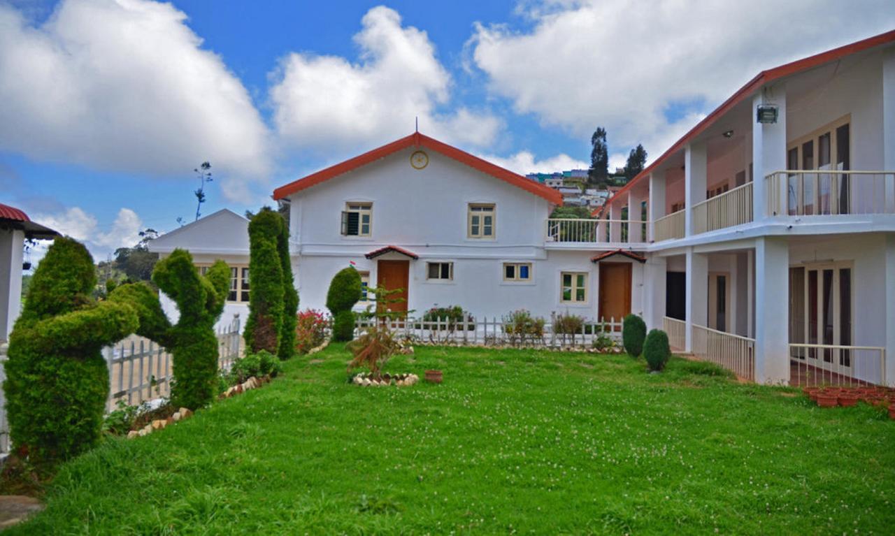 Lagana Silent Valley Hotel 2*