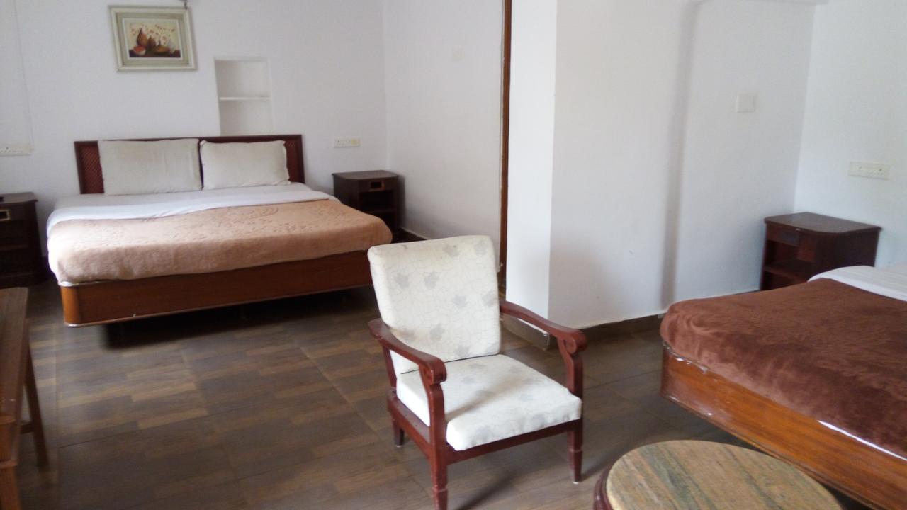 Lagana Silent Valley Hotel 2*