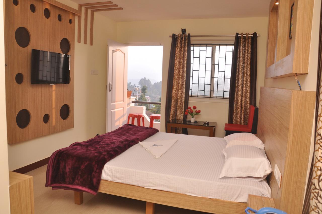 Drizzle Drop 2* Ooty