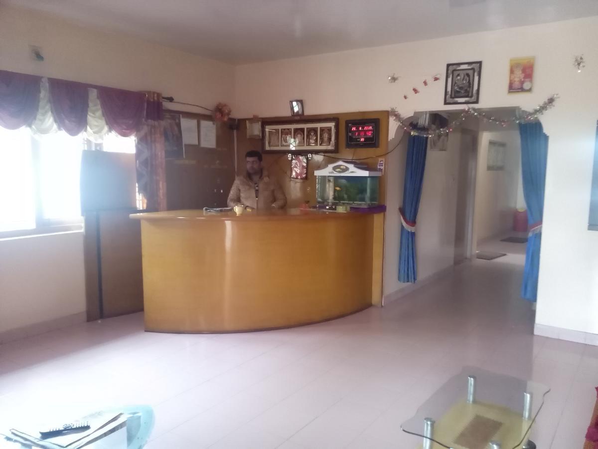 Hotel Janani *