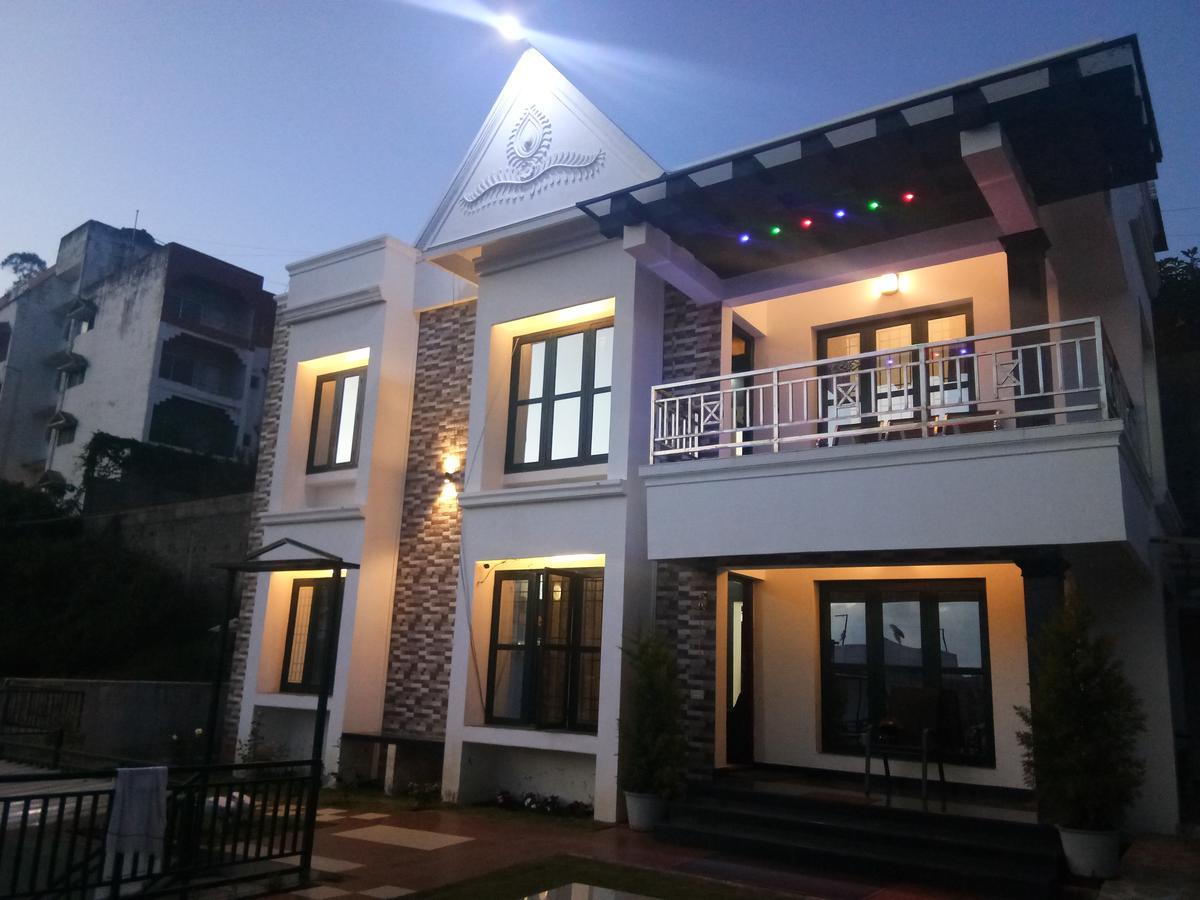 Skyblue Resort *