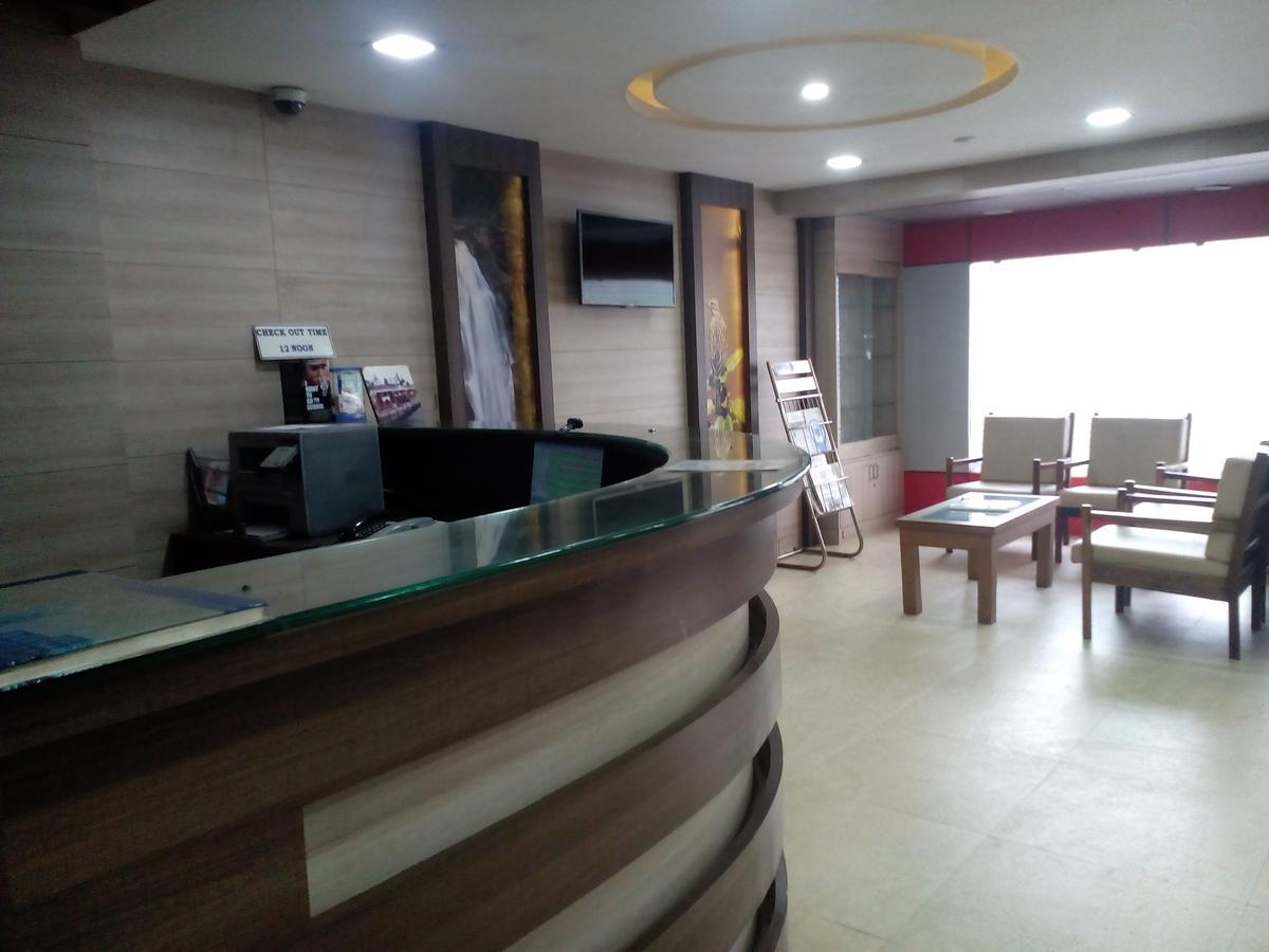 Hotel Preethi Palace *