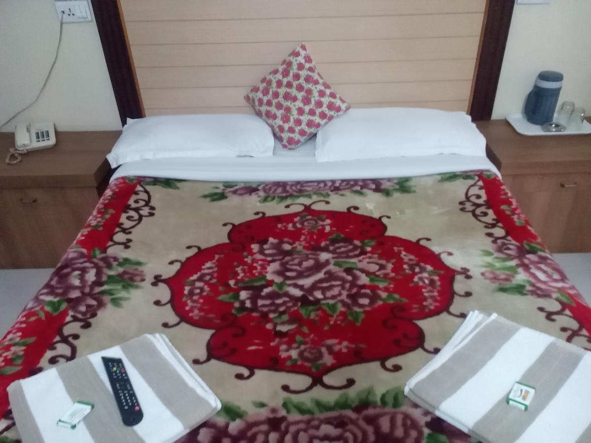 Preethi Palace Hotel