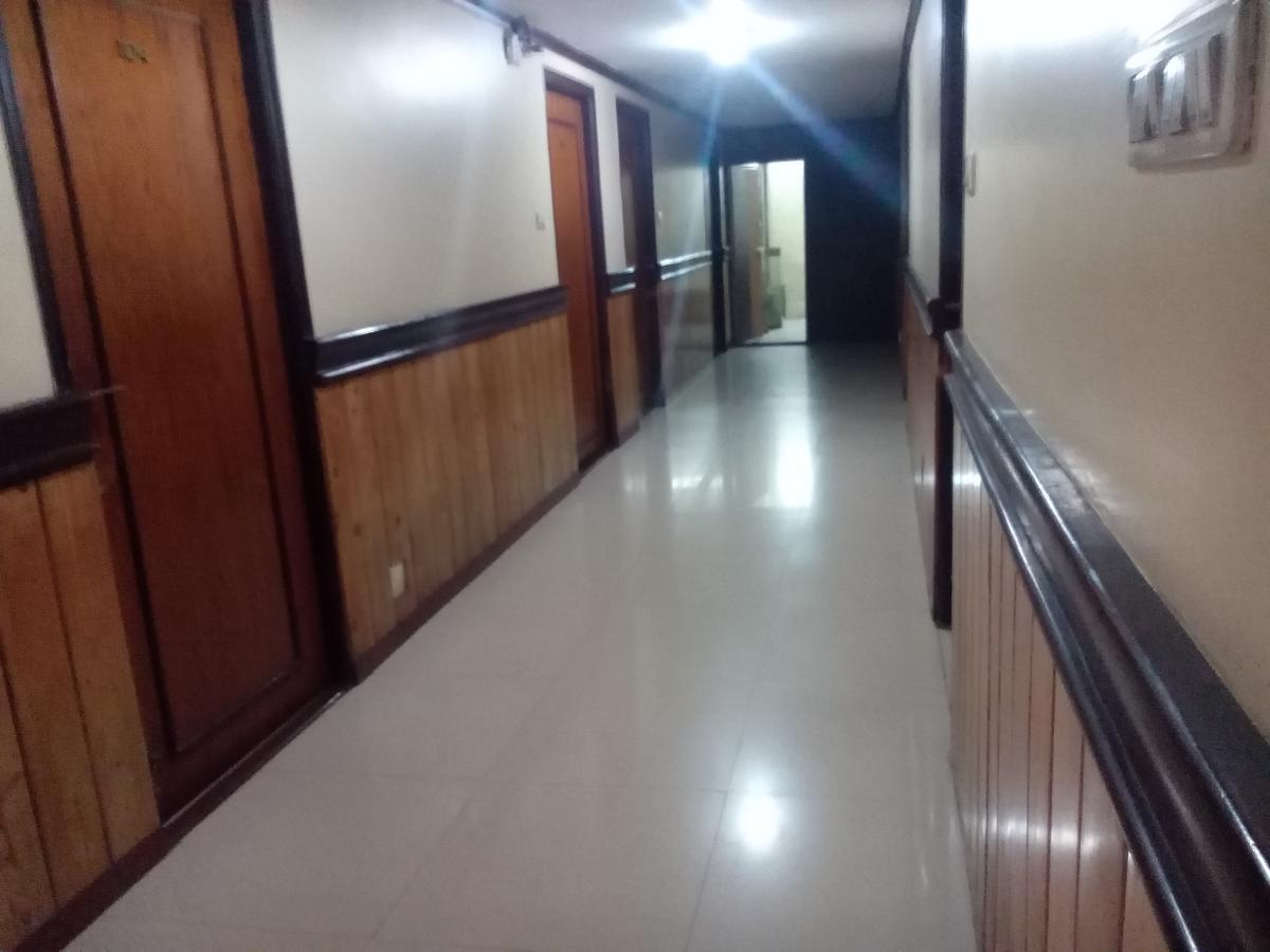 Preethi Palace Hotel *
