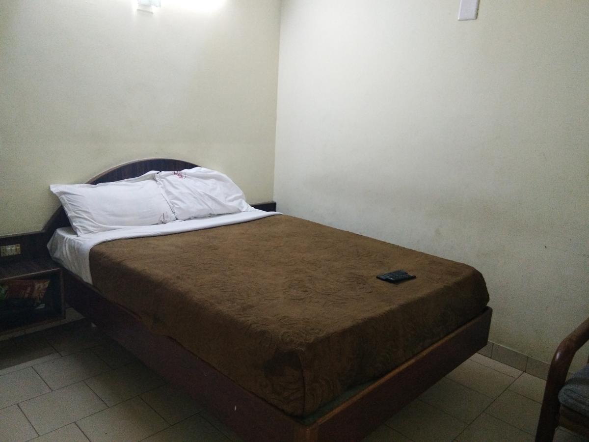 Hotel Jaysanthi