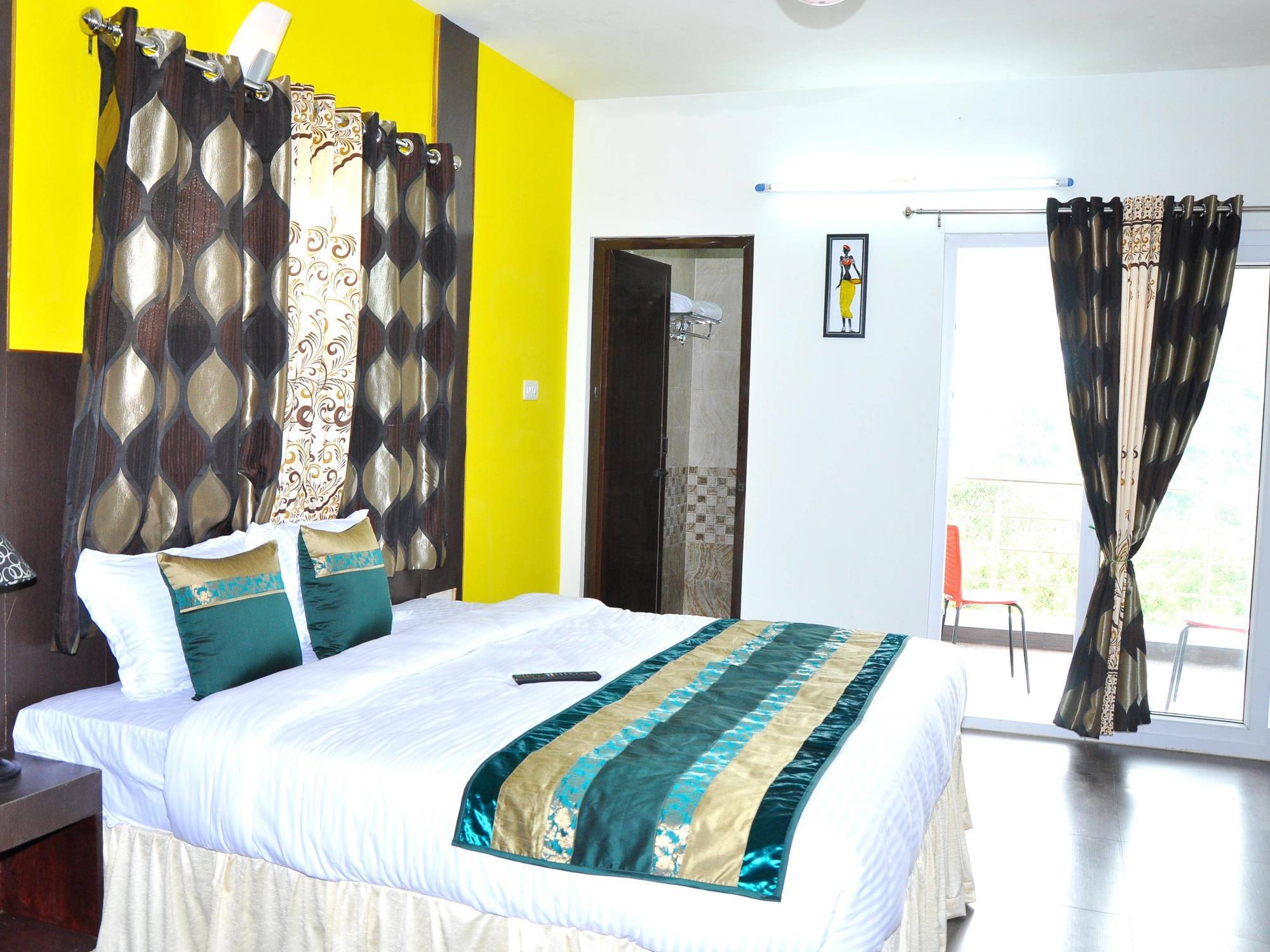 Fabexpress The Bliss Resorts & Cottages Hotel