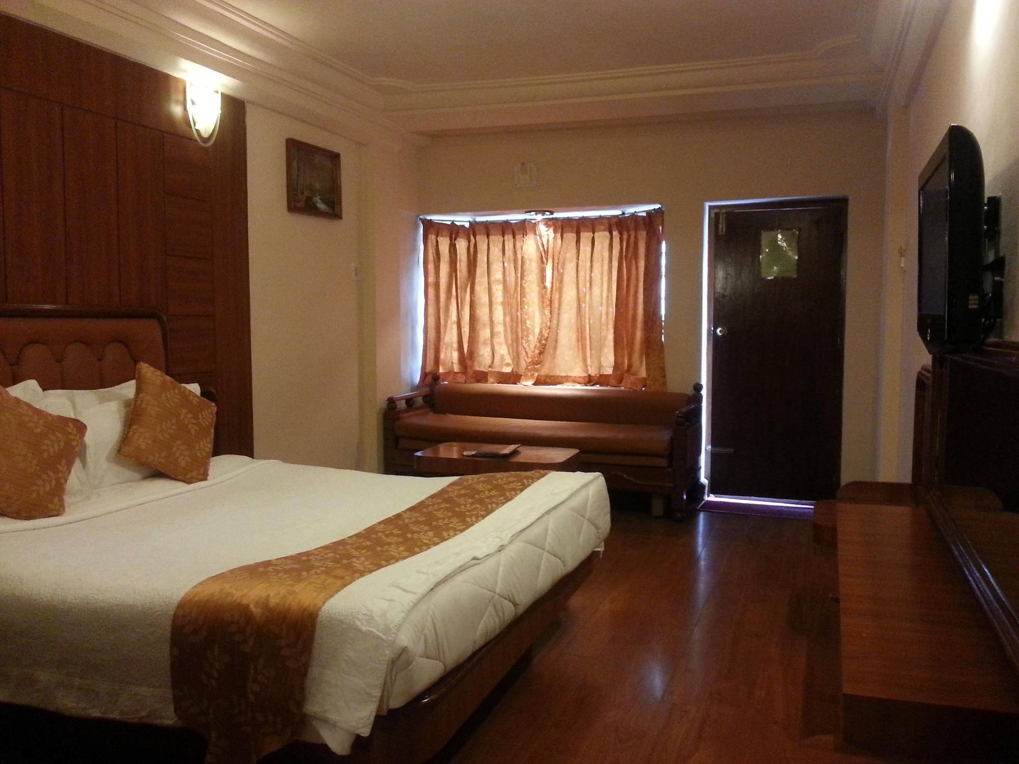 Darshan Pvt Ltd Hotel 3*