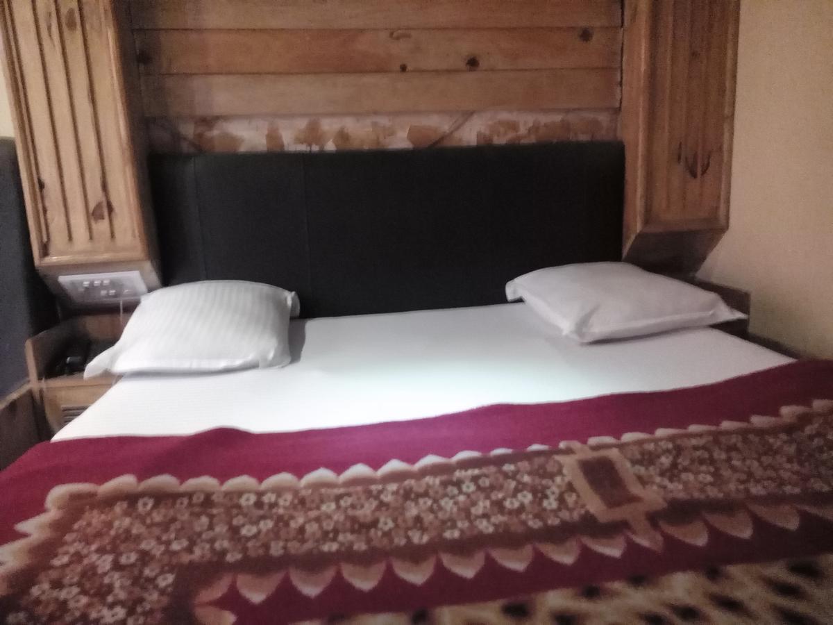 Shiv Shanthi Hotel