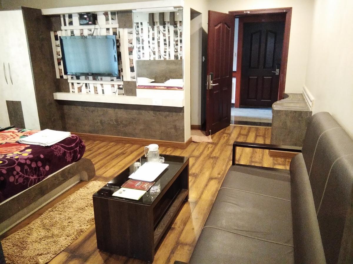 Sarkar Palace