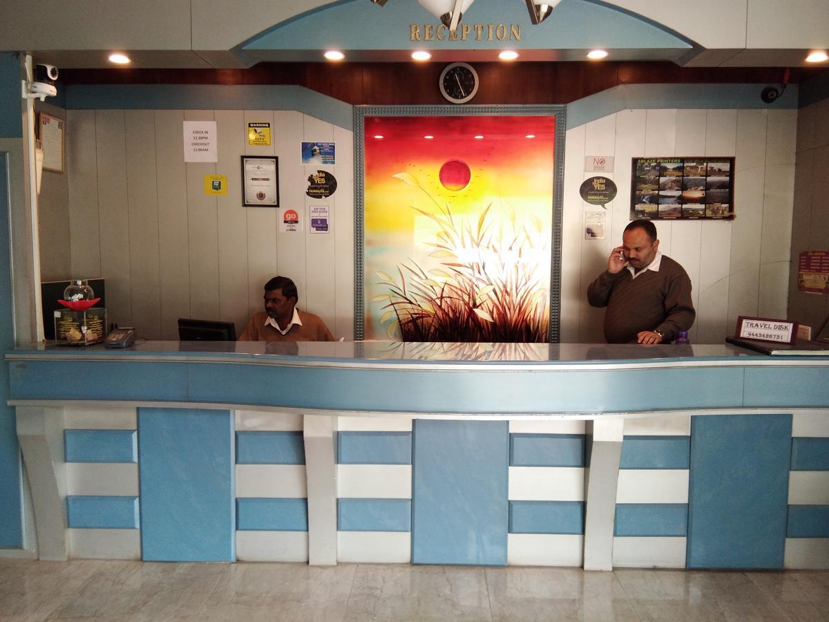 Hotel Sarkar Palace *