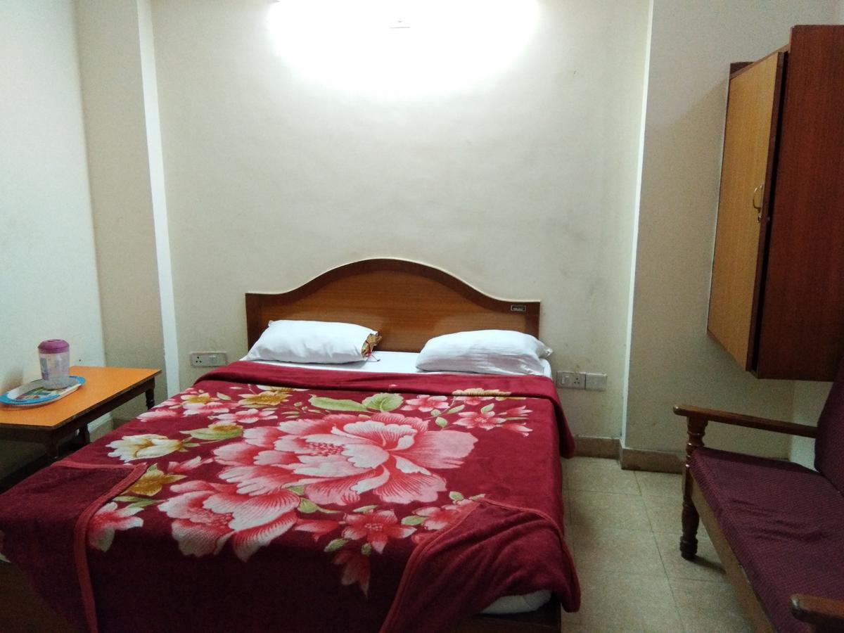 Hotel New Nakshatra Ooty