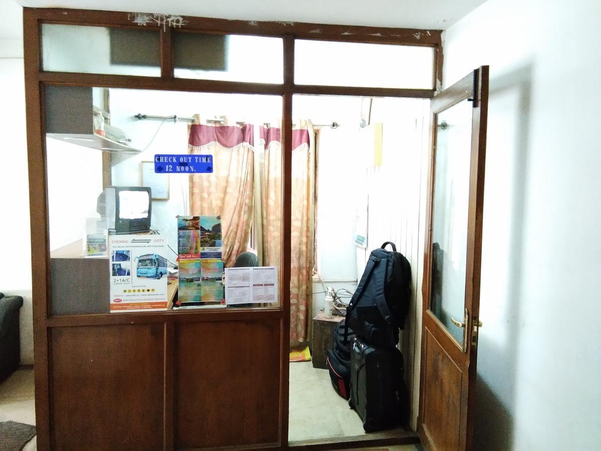 New Nakshatra Hotel