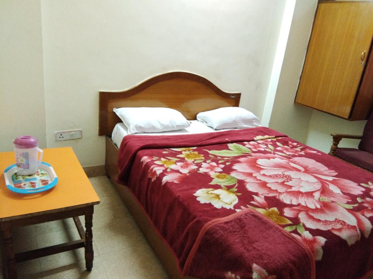 Hotel New Nakshatra Ooty