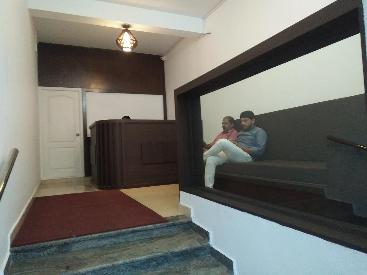Rosepark Residency 2*