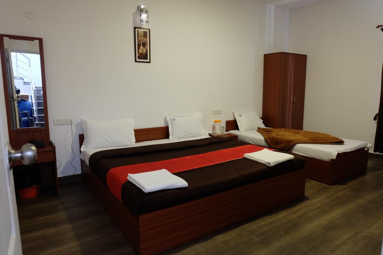 Hotel Rosepark Residency Ooty