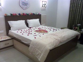 Anmol's *
