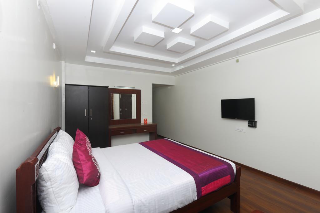 Hotel Ultimate Ooty