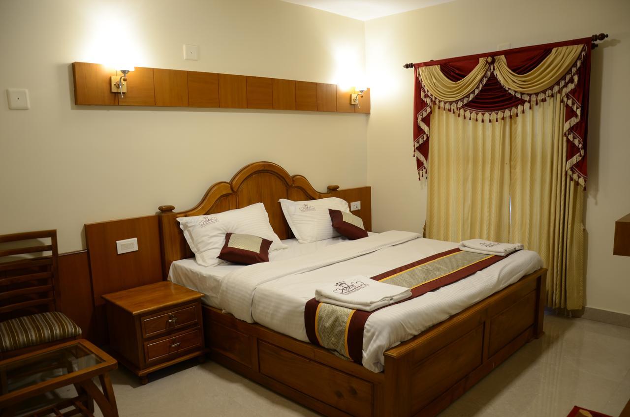 Vasantham Palace * Ooty
