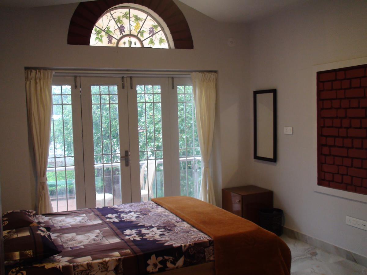 Guest house Myspace 3*