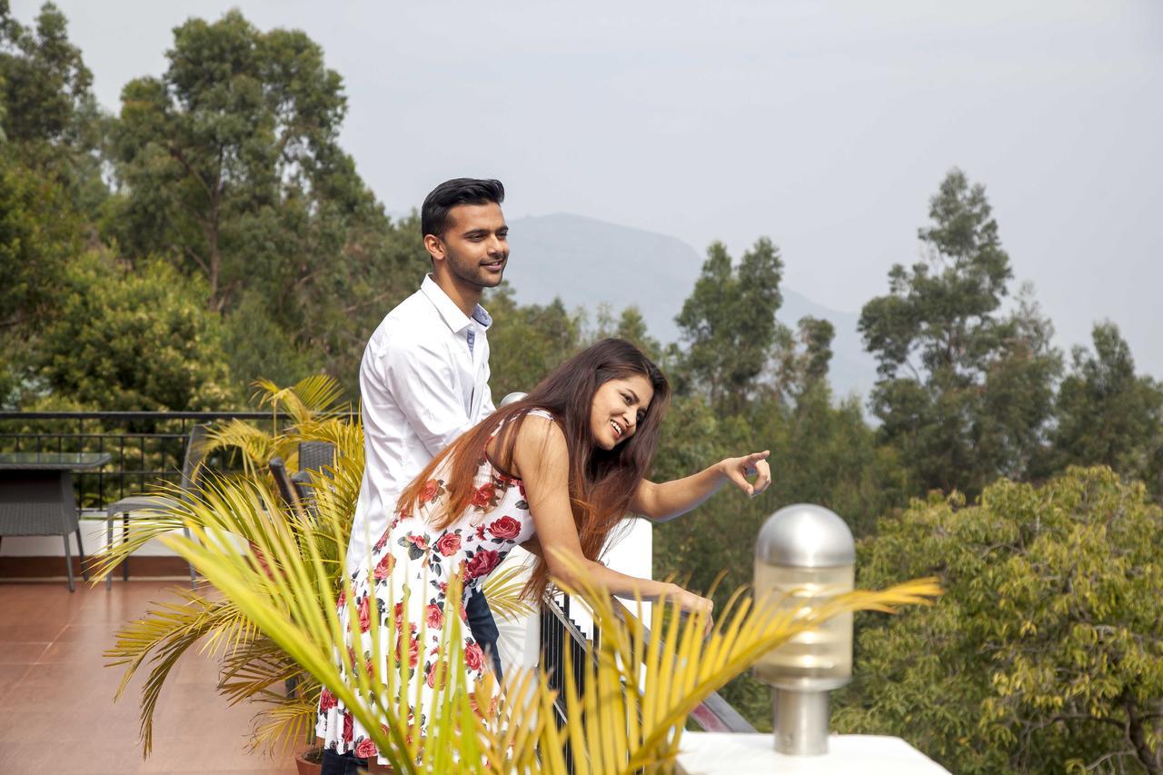 Mount N Mist 3* Ooty