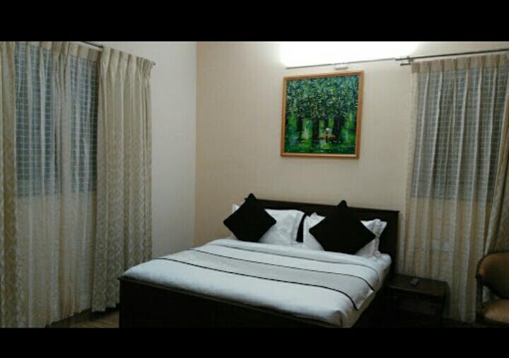 Sanctuary Boutique * Ooty