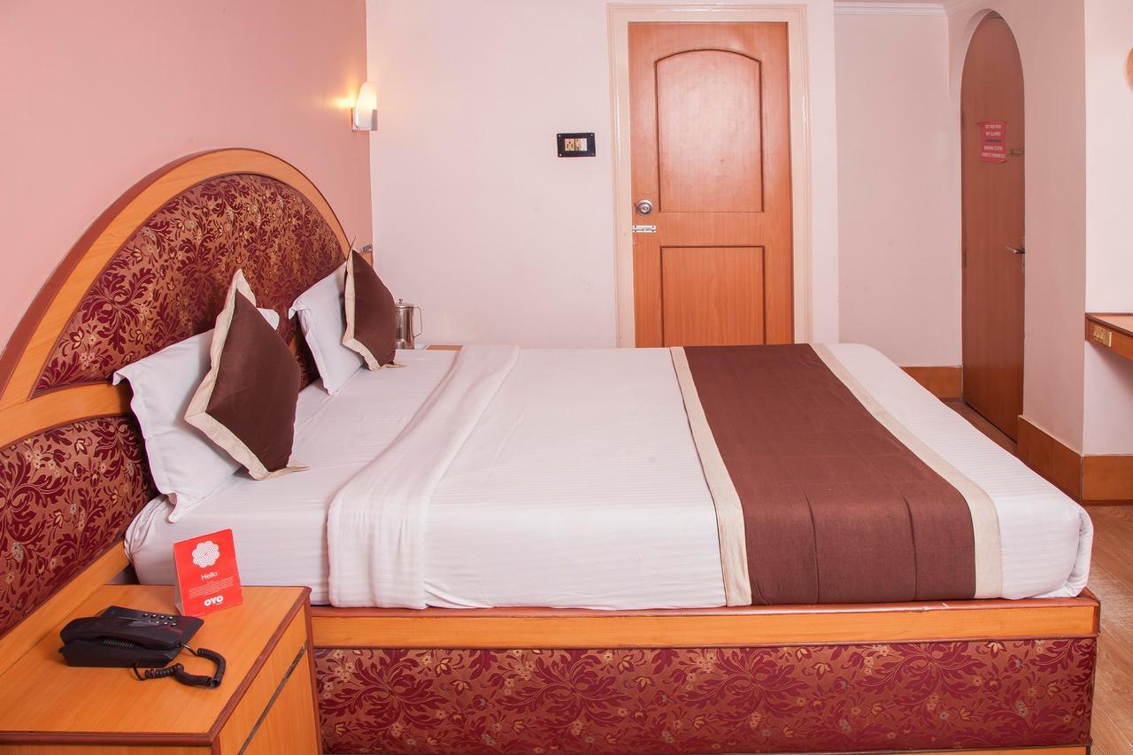 Oyo 10068 Rathna 3* Ooty