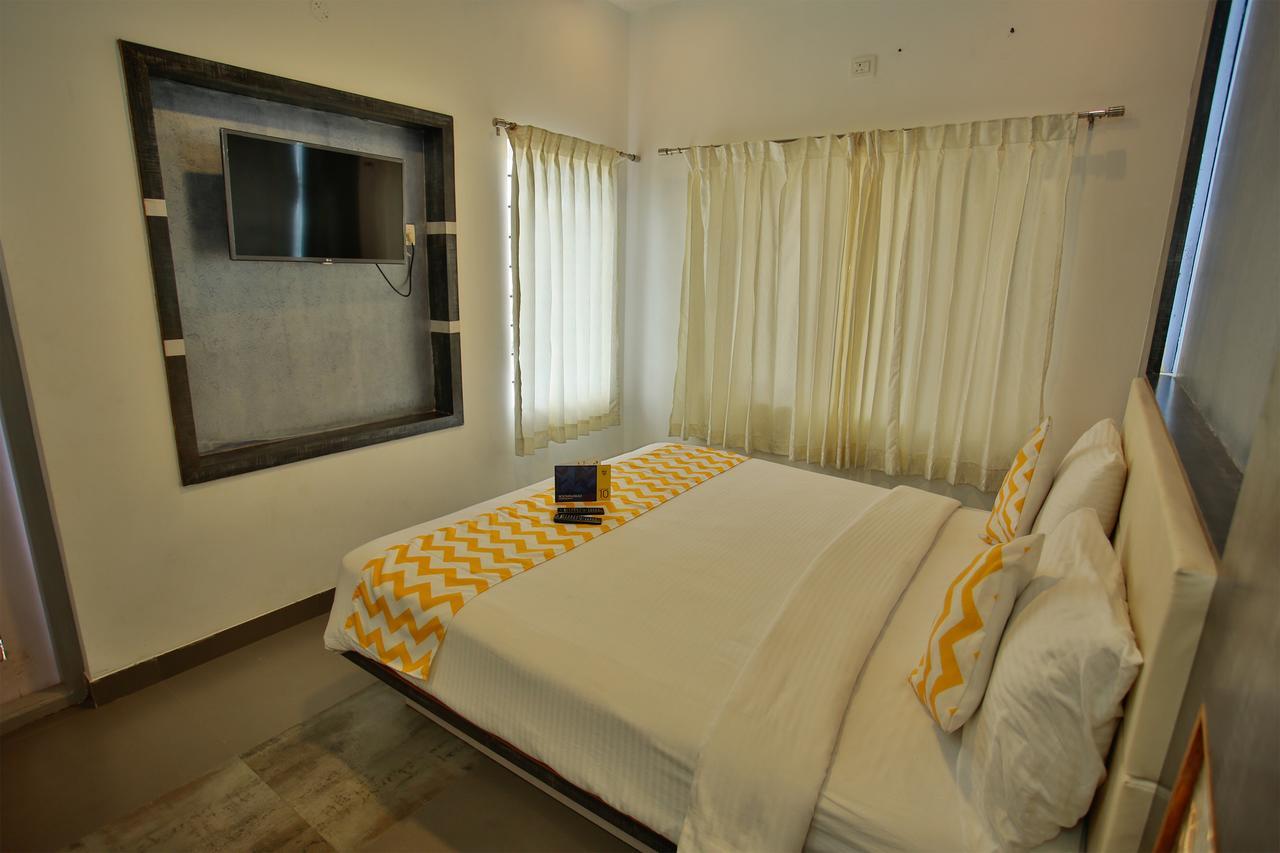 Hotel Fabhotel Srj's Thaneesh Southwick Ooty