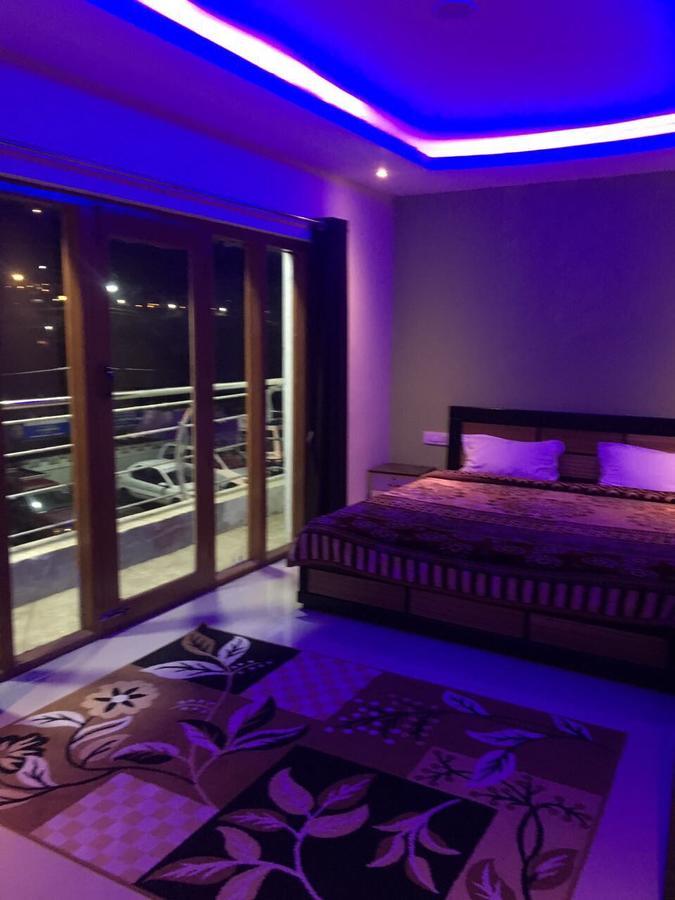 Time Palace Lodge Ooty
